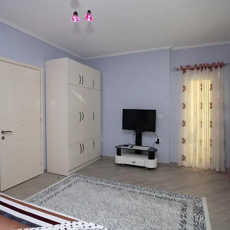 Elton's Apartmán Pogradec